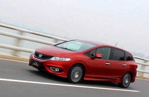 一部好車，一段精彩人生！