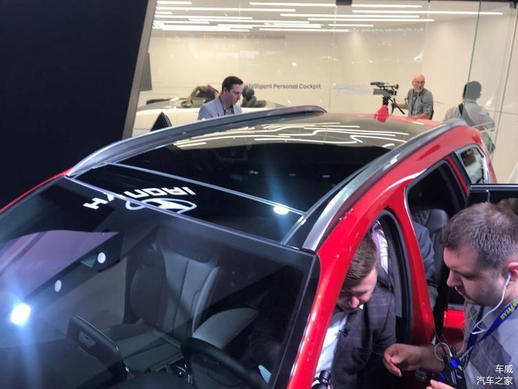 日內(nèi)瓦車(chē)展：實(shí)拍現(xiàn)代全新格越，追求實(shí)用性的SUV