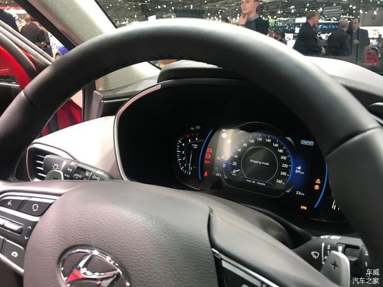 日內(nèi)瓦車(chē)展：實(shí)拍現(xiàn)代全新格越，追求實(shí)用性的SUV